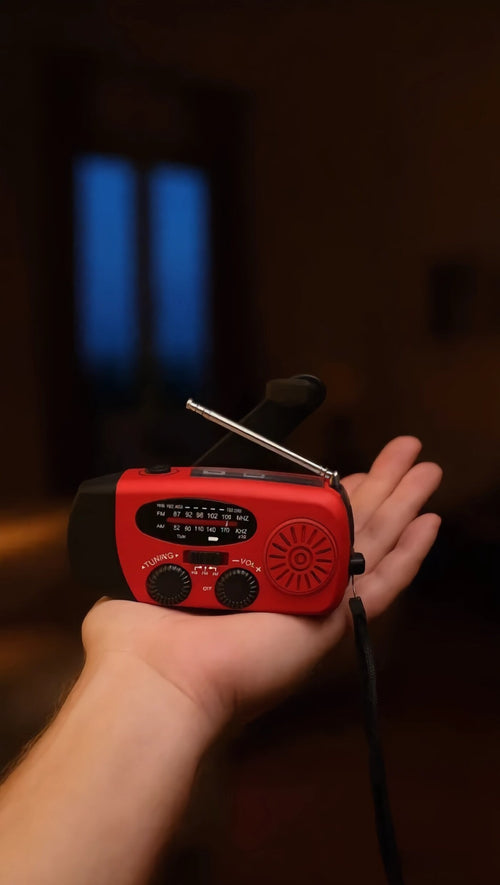 La radio en la mano: cabe en la palma